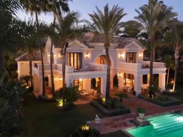 Villa, Guadalmina Baja, R5104192