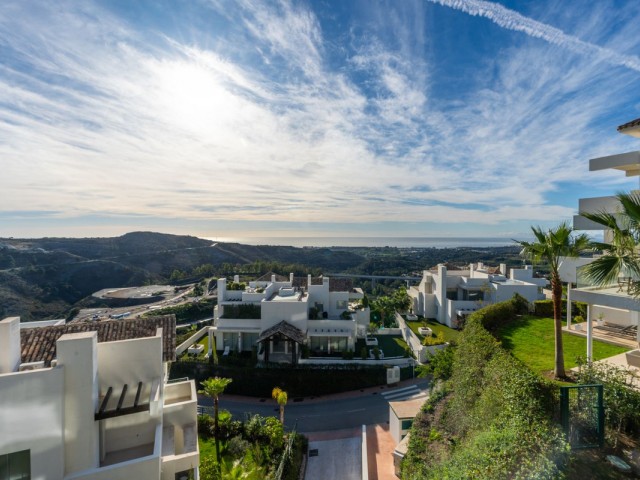 3 Bedrooms Apartment in Benahavís