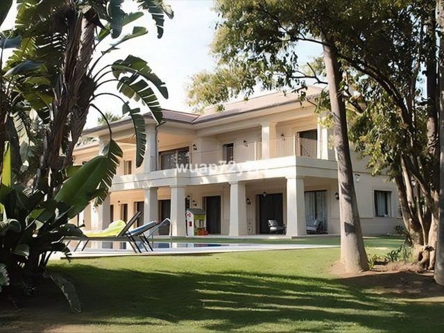 6 Soveroms Villa i Marbella