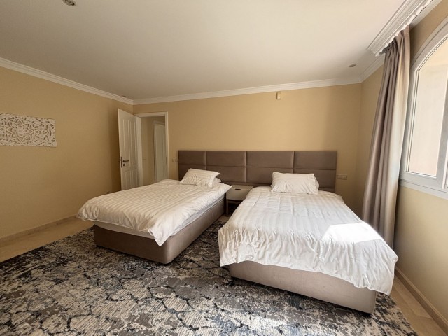 5 Slaapkamer Villa in Selwo