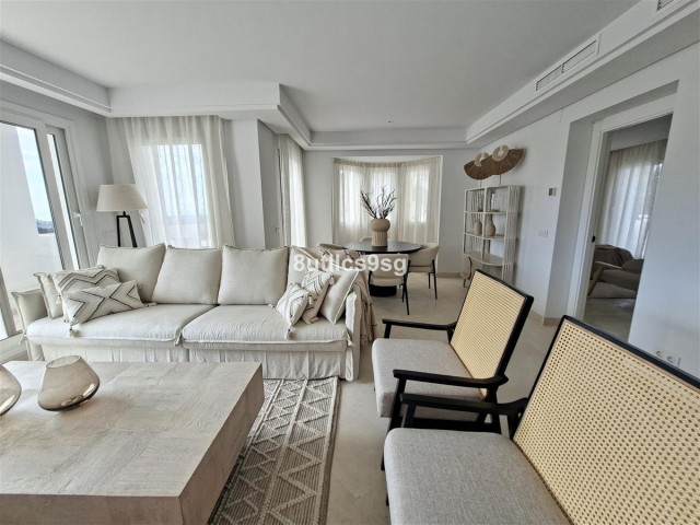 Apartment, Aloha, R5104435