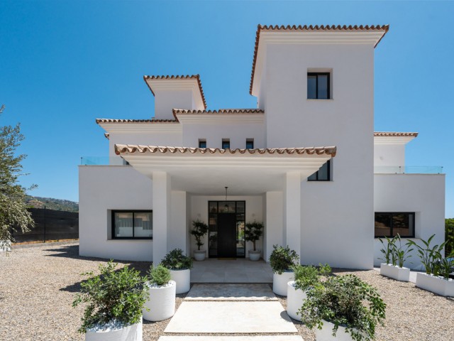 5 Sovrums Villa i Elviria