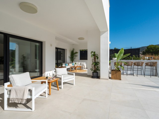 5 Sovrums Villa i Elviria