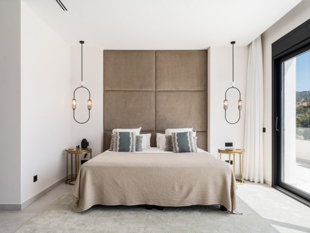 5 Sovrums Villa i Elviria