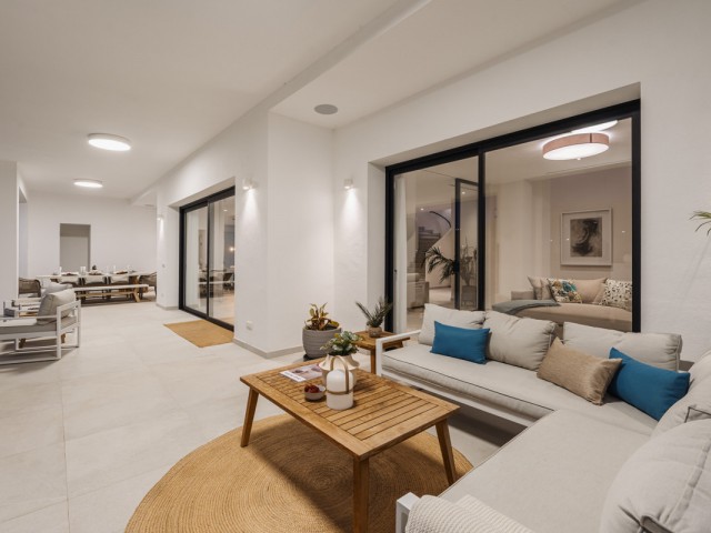 5 Sovrums Villa i Elviria
