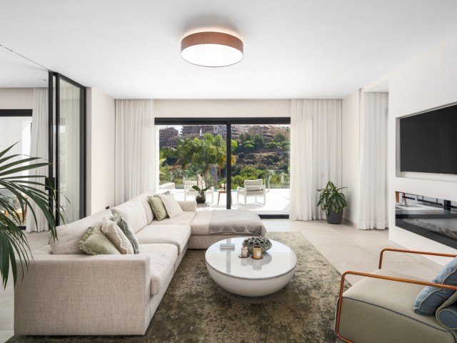 5 Soveroms Villa i Elviria