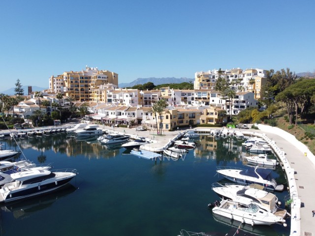 3 Schlafzimmer Apartment in Puerto de Cabopino