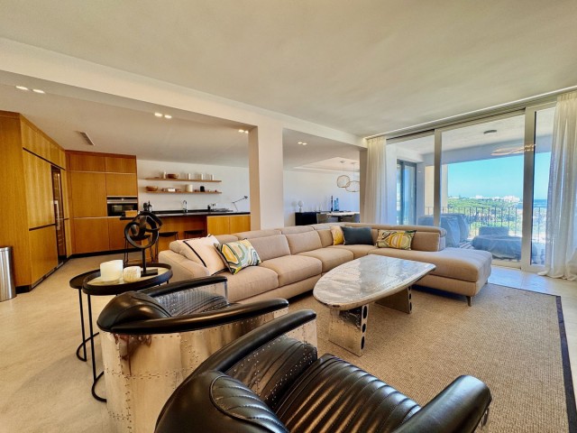 3 Schlafzimmer Apartment in Puerto de Cabopino