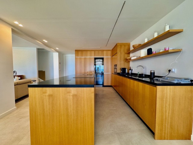 3 Schlafzimmer Apartment in Puerto de Cabopino