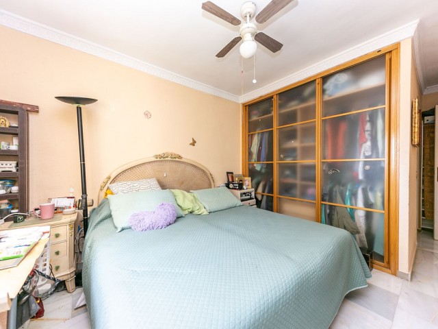 Maison mitoyenne avec 3 Chambres  à Mijas