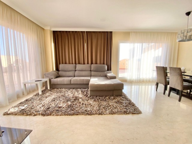 3 Sovrums Lägenhet i Elviria