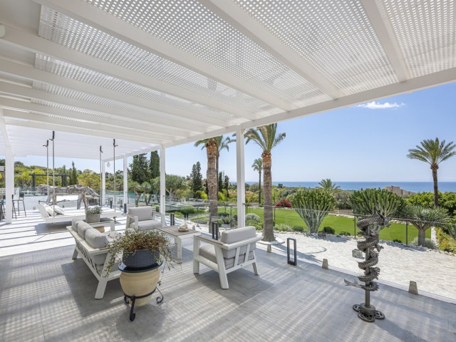4 Sovrums Villa i Elviria