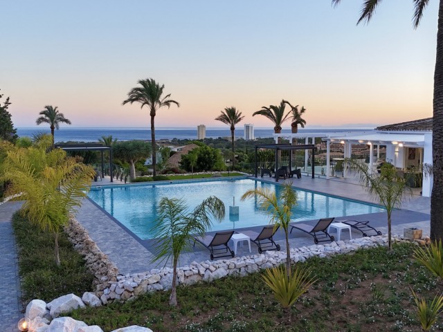 4 Sovrums Villa i Elviria