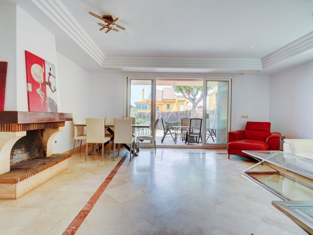 3 Bedrooms Villa in Riviera del Sol