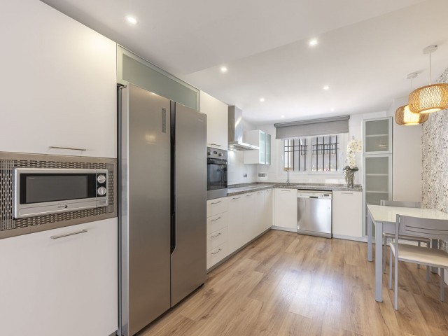 4 Soveroms Rekkehus i Marbella