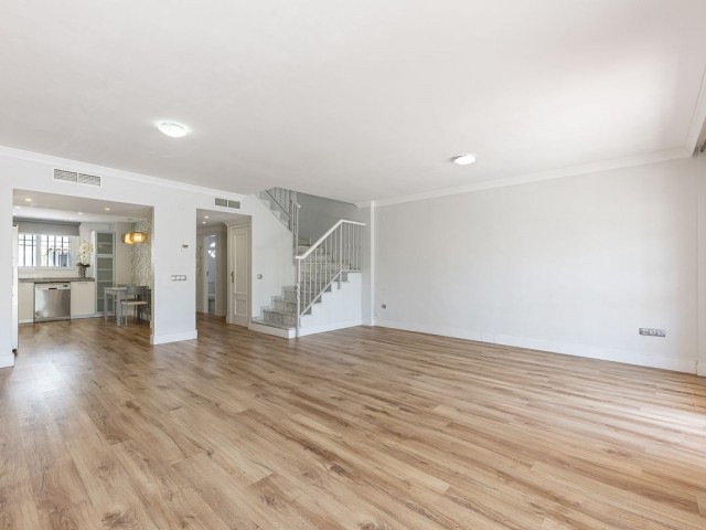 4 Soveroms Rekkehus i Marbella