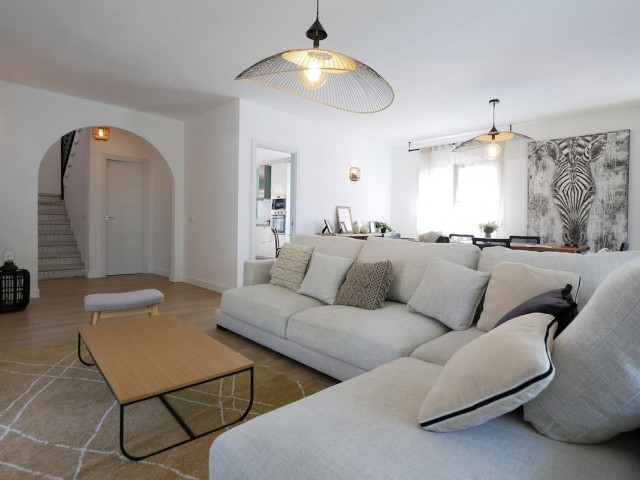 3 Soveroms Villa i Cabopino