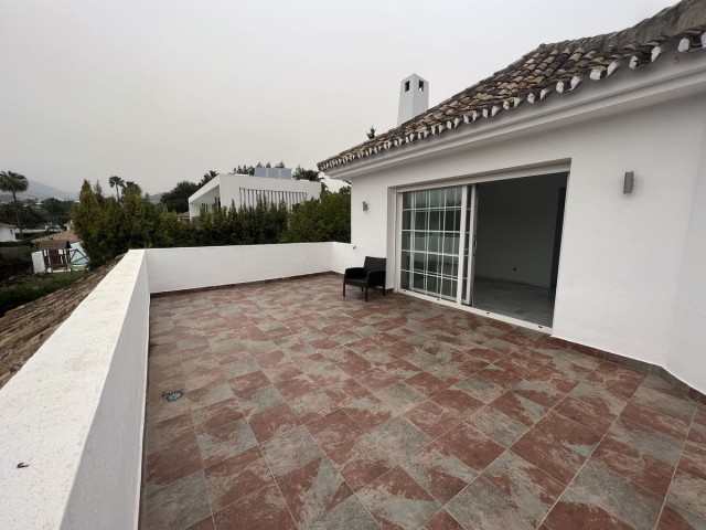 7 Schlafzimmer Villa in Nueva Andalucía