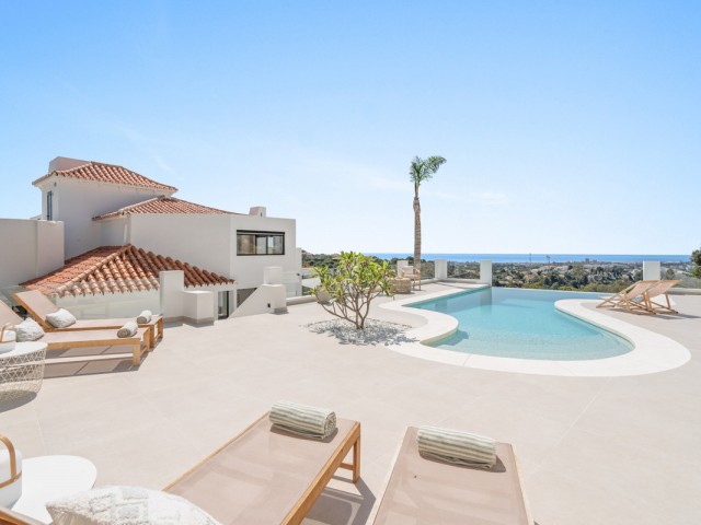 5 Schlafzimmer Villa in Nueva Andalucía