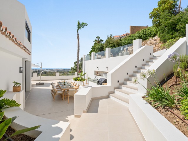 5 Schlafzimmer Villa in Nueva Andalucía