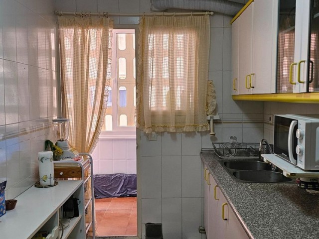 Apartamento con 3 Dormitorios  en Los Boliches