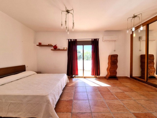 Villa avec 5 Chambres  à Mijas Golf