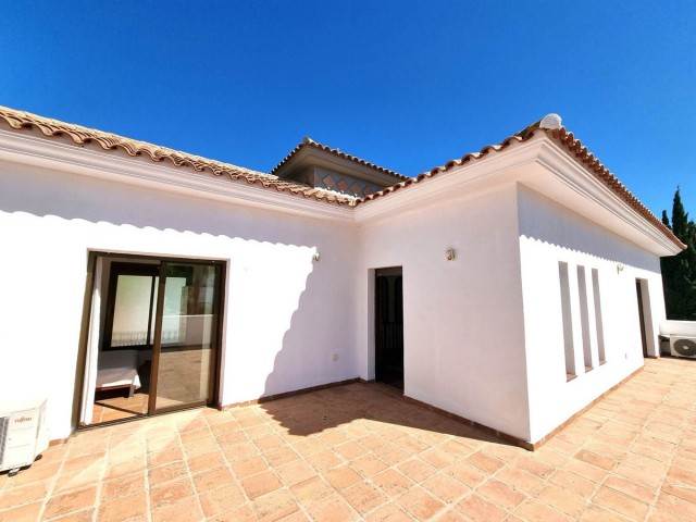 Villa avec 5 Chambres  à Mijas Golf