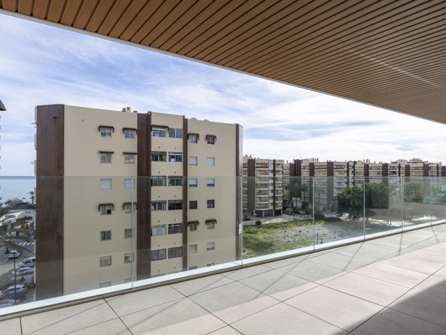 Apartamento con 2 Dormitorios  en Fuengirola
