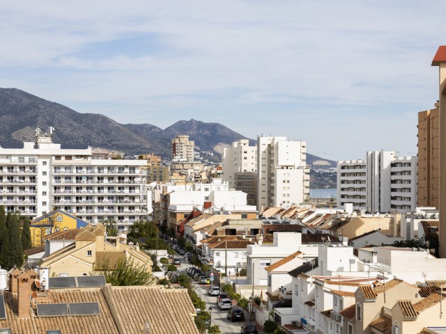 Apartamento con 2 Dormitorios  en Fuengirola