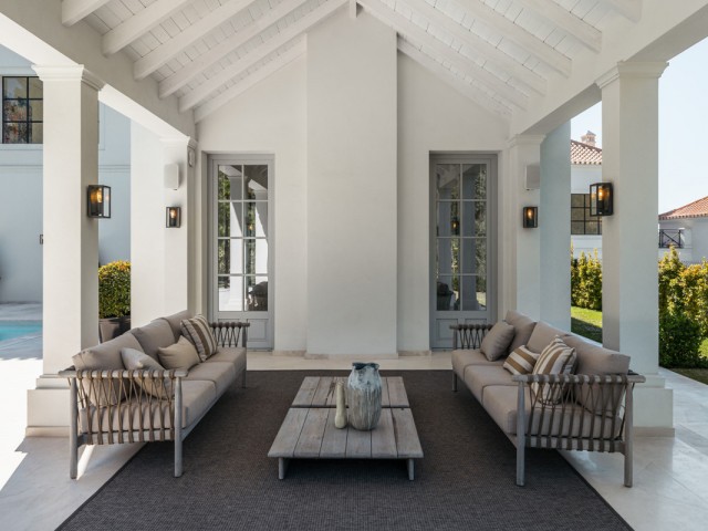 4 Schlafzimmer Villa in Nueva Andalucía