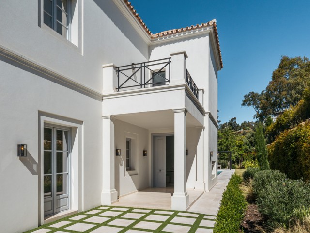 4 Schlafzimmer Villa in Nueva Andalucía