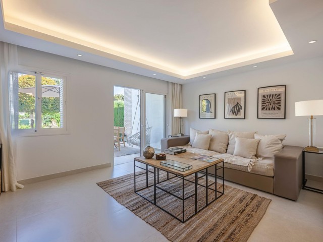 3 Schlafzimmer Reihenhaus in Nueva Andalucía