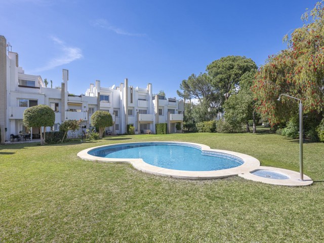 3 Schlafzimmer Reihenhaus in Nueva Andalucía