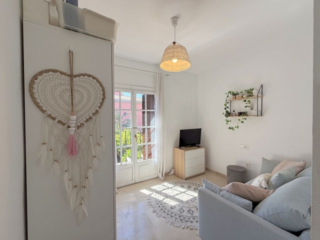 Maison mitoyenne avec 3 Chambres  à Estepona