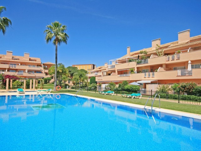 2 Sovrums Lägenhet i Elviria