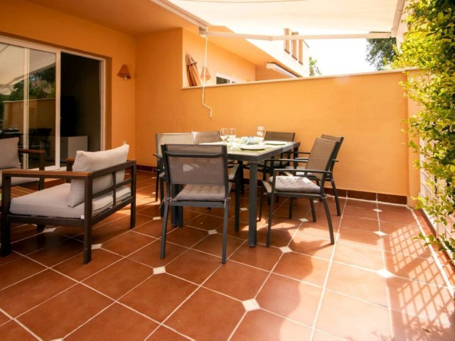 2 Sovrums Lägenhet i Elviria