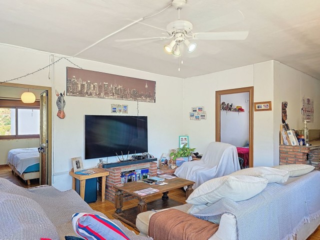 5 Bedrooms Villa in Cómpeta