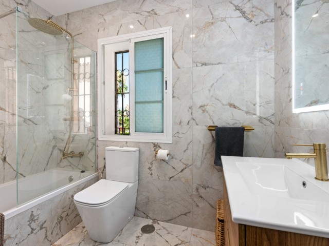 4 Schlafzimmer Villa in Bel Air