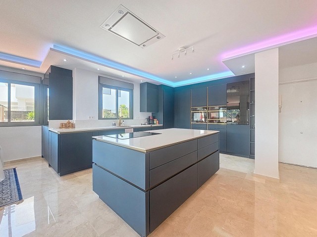 2 Sovrums Lägenhet i Manilva