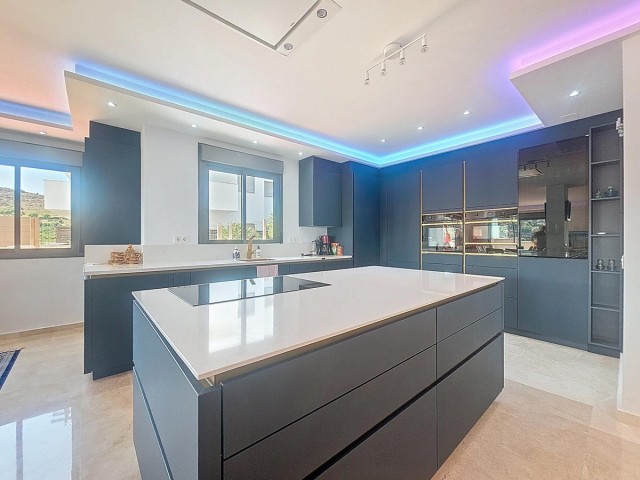 2 Sovrums Lägenhet i Manilva