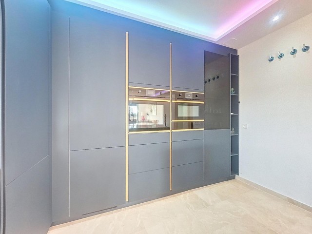 2 Sovrums Lägenhet i Manilva