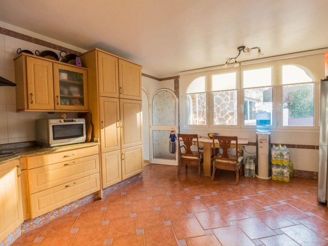 4 Bedrooms Villa in Torremuelle