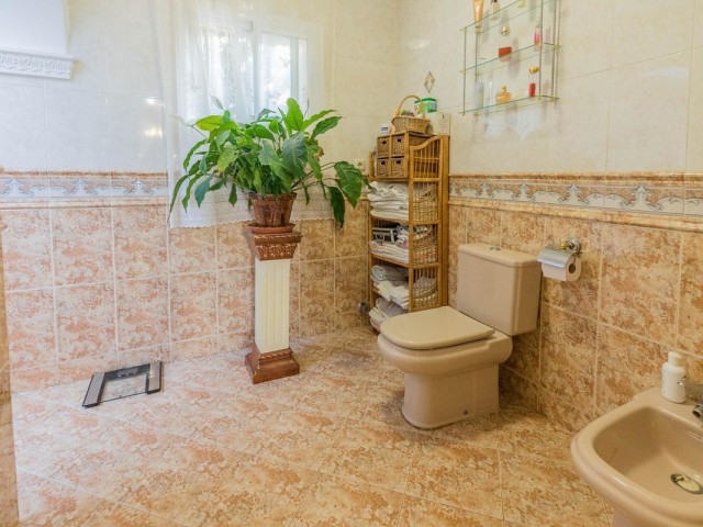 4 Bedrooms Villa in Torremuelle