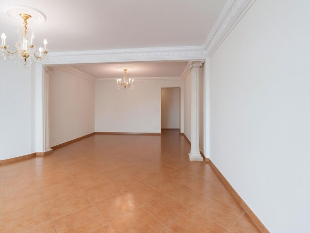 4 Bedrooms Villa in Torremuelle