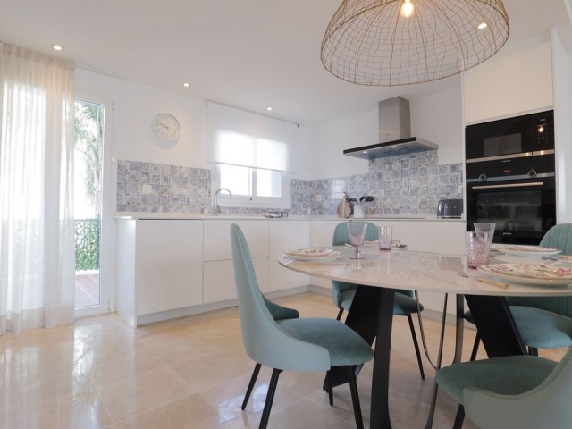 Apartamento con 2 Dormitorios  en El Paraiso