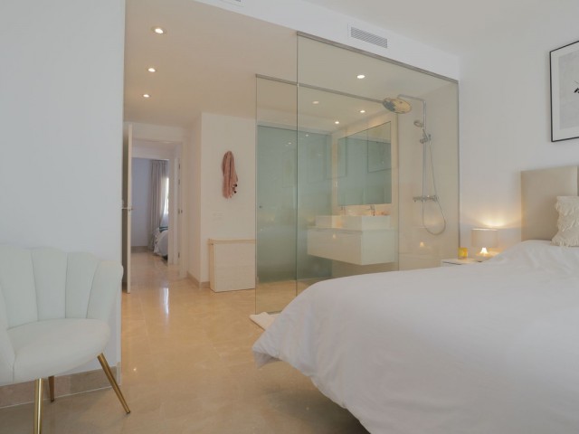 Apartamento con 2 Dormitorios  en El Paraiso