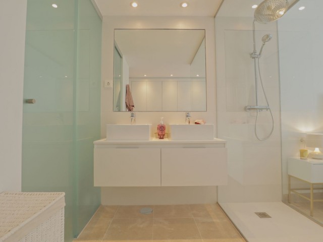 Apartamento con 2 Dormitorios  en El Paraiso