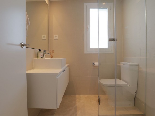 Apartamento con 2 Dormitorios  en El Paraiso