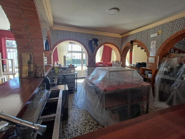 Comercial con 0 Dormitorios  en La Cala de Mijas