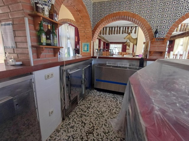Comercial con 0 Dormitorios  en La Cala de Mijas